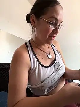 Amanda_Moretti webcam