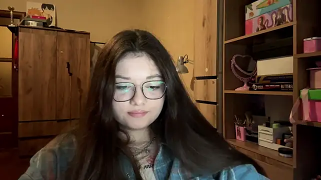 ArianaHowk webcam