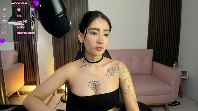 magic_kira_foxxx webcam