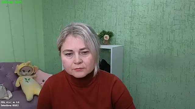 Luna_Lie webcam