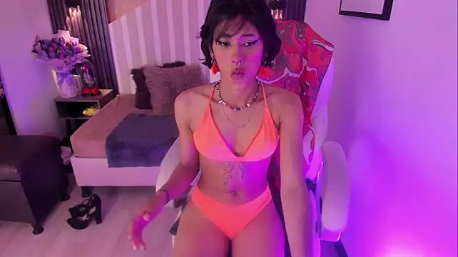 Jenay_Rosse webcam
