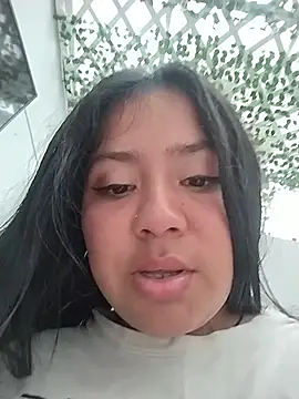 Amber_Herrera live cam on StripChat