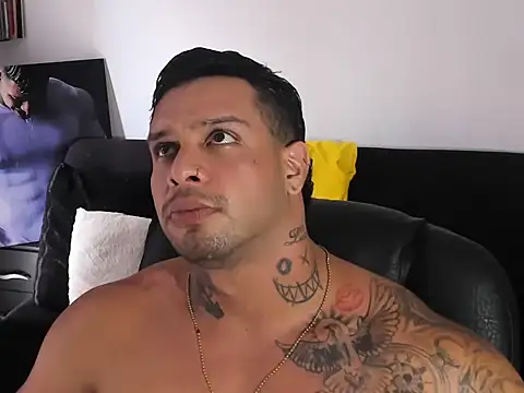 MarckMathews live cam on StripChat