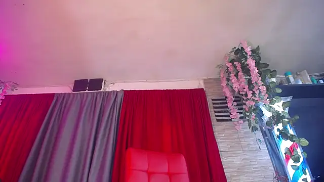 hornytsblonde