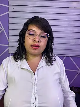 MiiaaJoness