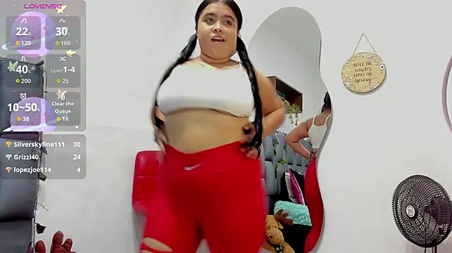 Isabella_18 webcam
