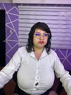 MiiaaJoness