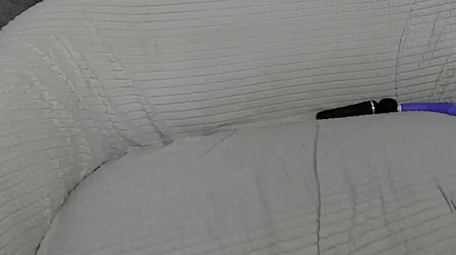 eva_fale live cam preview