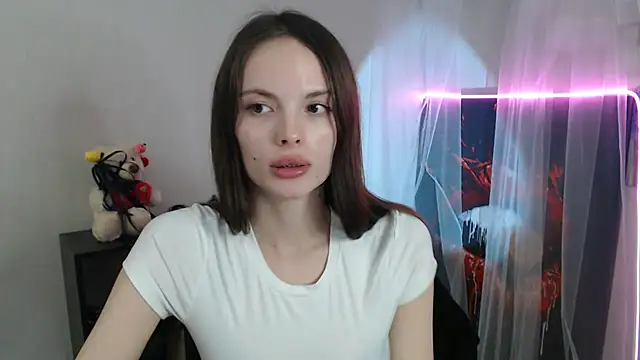 Ariella_ari
