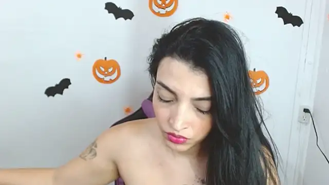 nicole-roman