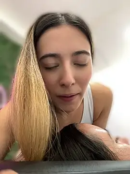 kloe__t18 webcam