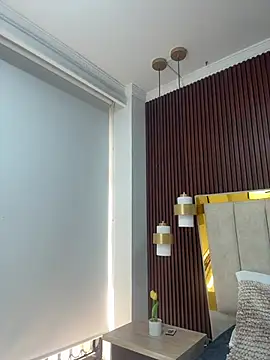 AnitaMore_ webcam