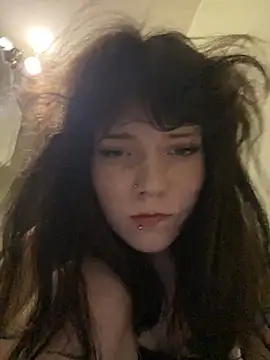 LaranFox webcam