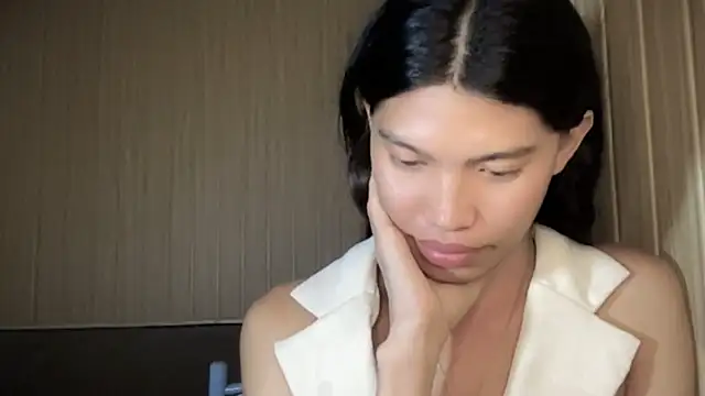 Yourgoddess_jayve webcam