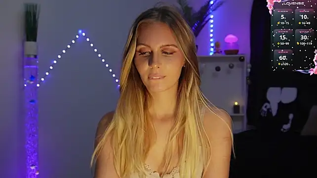 BonnieBluX webcam