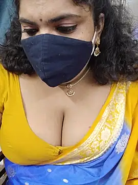 Floraa-Queen webcam