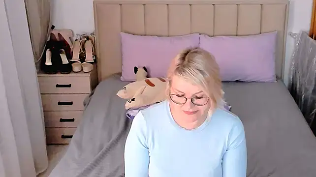 sabrinamacmarren live cam preview