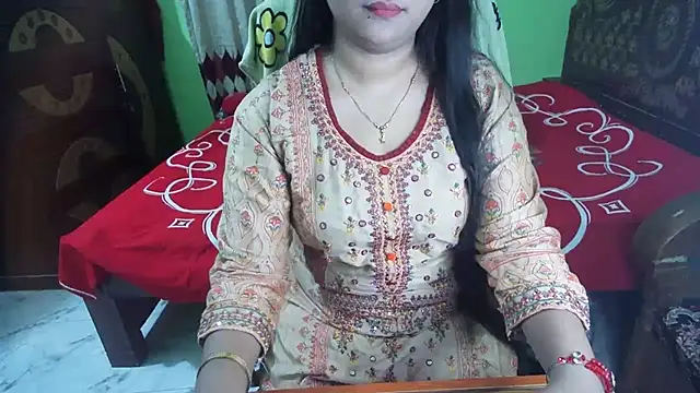 BengaliQueenStar webcam