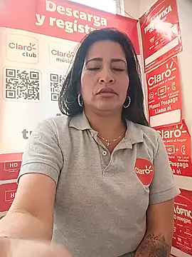 Shaila_1_1 webcam