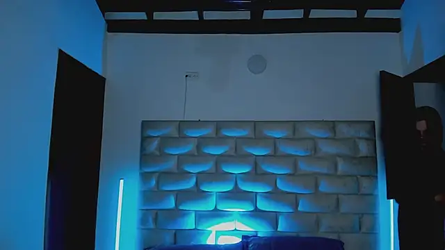 HollyGrey_ live cam preview