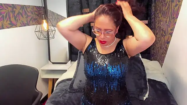 Charlot_Milf__ live cam preview