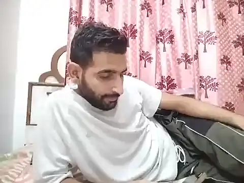 bigcockboy1121 (M young) - be ​my ​sex ​slave #​bigcock #cashmaster