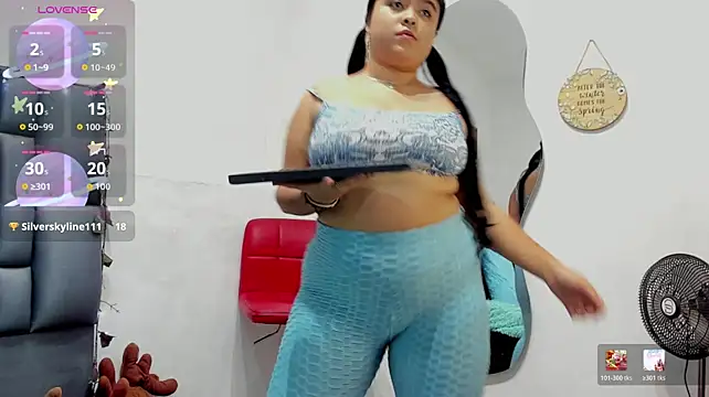 Isabella_18 live cam preview