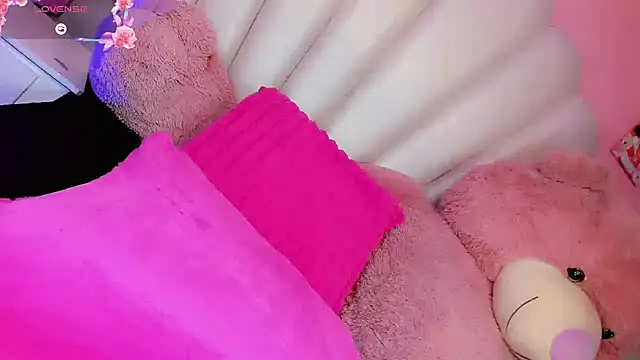 Keira_Fox31 webcam