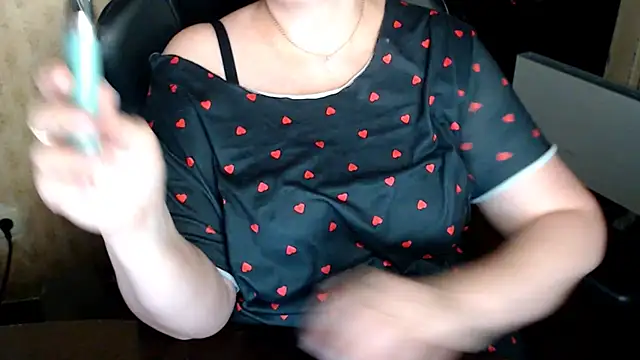 AlisaHot55 webcam