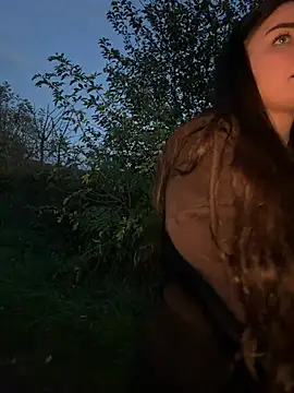 EllyNora webcam