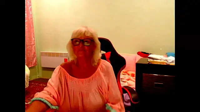 Natali7634 live cam on StripChat