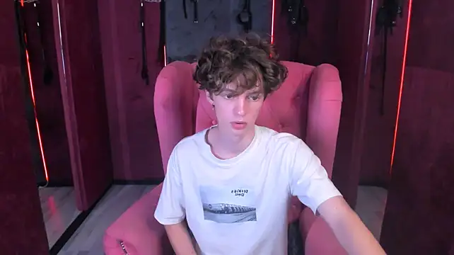 LukeSweet webcam
