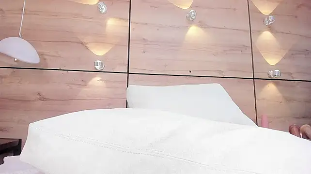 hanna_steel live cam on StripChat