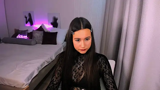 GabrielleEvy webcam