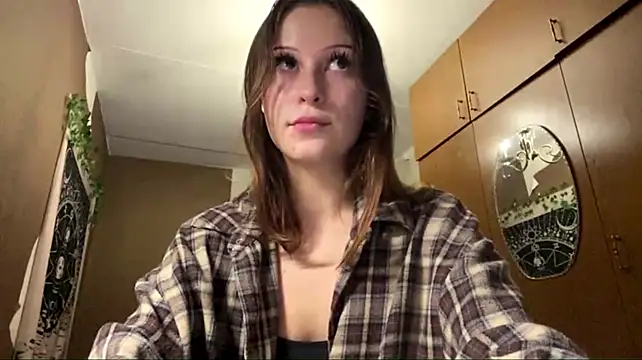 CheriAnderton live cam on StripChat