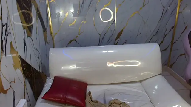 naomis_36 webcam