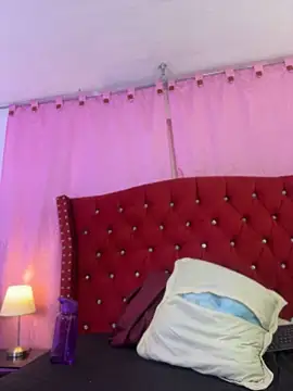 Angela-Diaz webcam