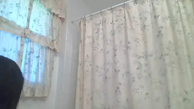 WetFlower69 live cam on StripChat