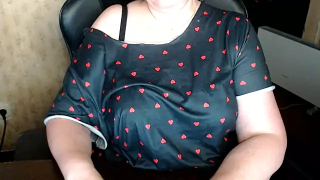 AlisaHot55 webcam