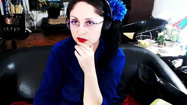 Imperatriza live cam on StripChat