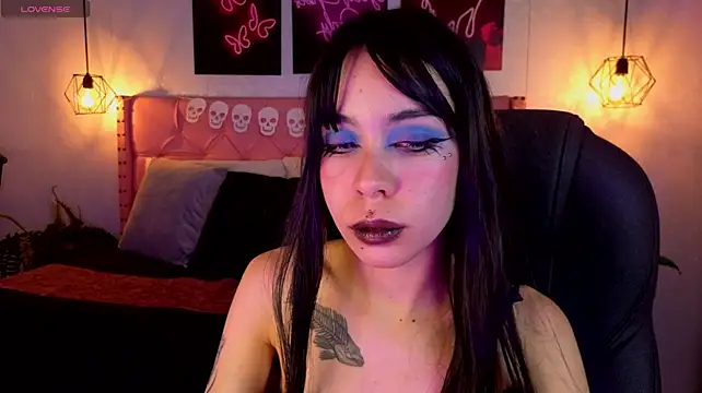 dark__nymph webcam