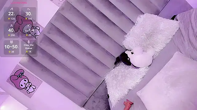 ClaudiaSophia live cam on StripChat