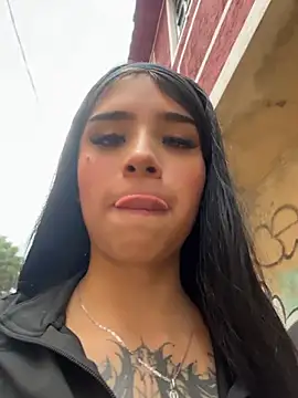 Shalom_pink17 webcam