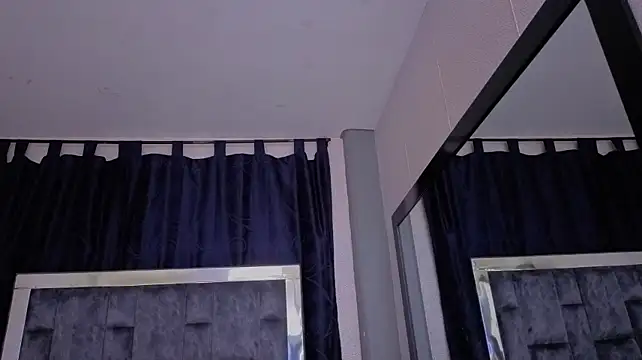 Mia_Oxford webcam