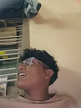 thejasrockey (M young) - I'm new here please support me ladies