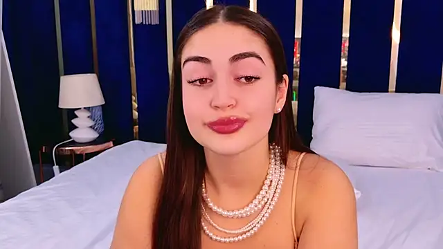 MileyBreen webcam