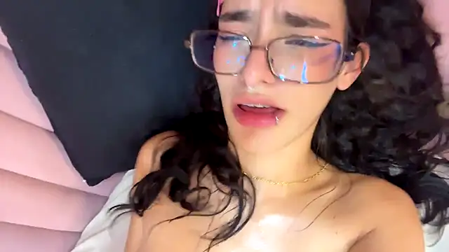 Anne_Milleerr webcam