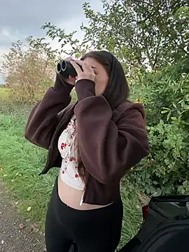 EllyNora webcam