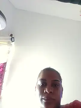 KarinRoss webcam