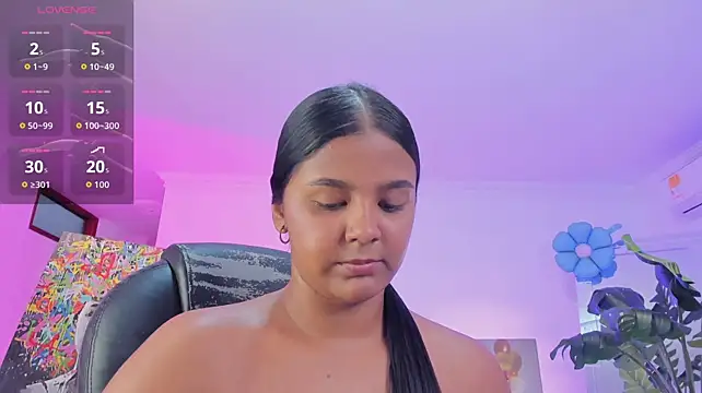 JANYLOVE__